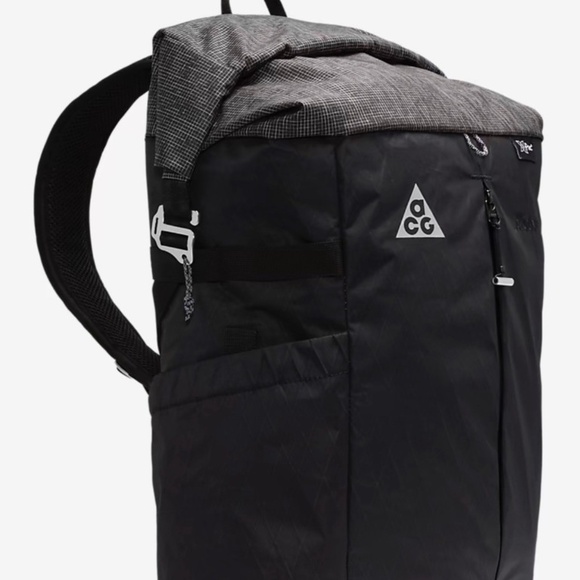 Nike ACG Pro Backpack Black Silver - Picture 5 of 6